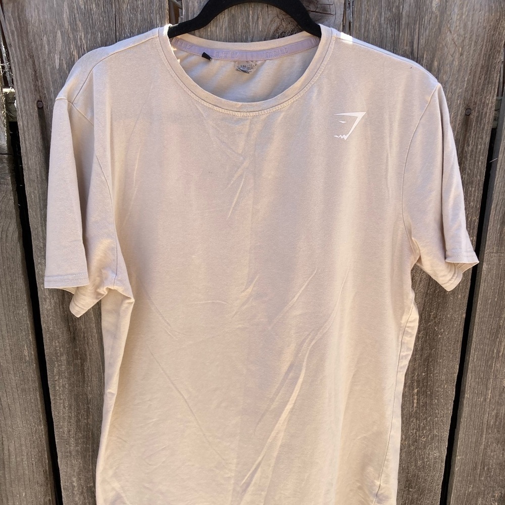 Men's Gymshark T-Shirt Beige Solid Logo L STAINED Crew Poly Active Athleisure